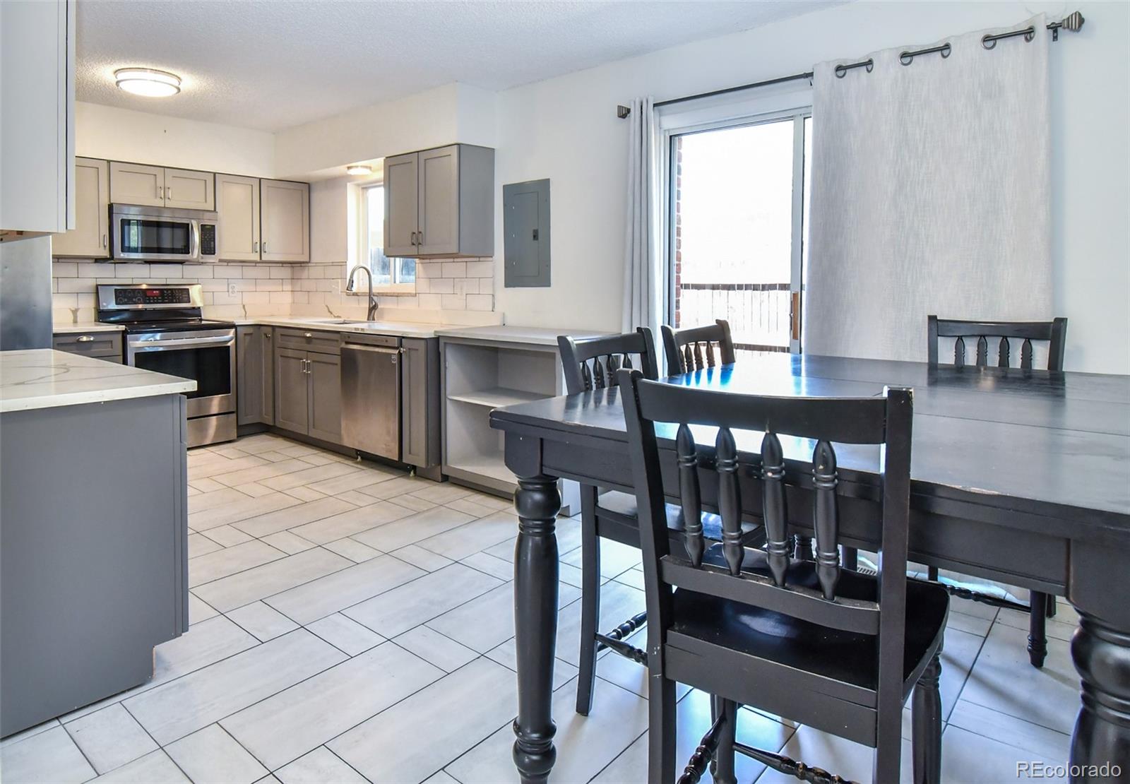 MLS Image #7 for 5719 s lowell boulevard,littleton, Colorado