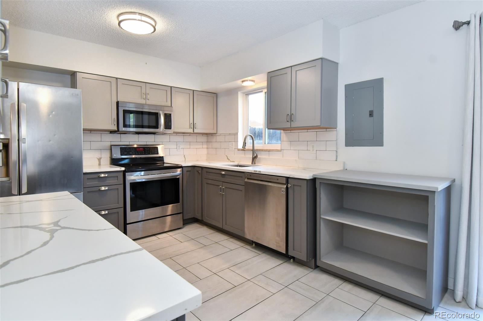 MLS Image #9 for 5719 s lowell boulevard,littleton, Colorado