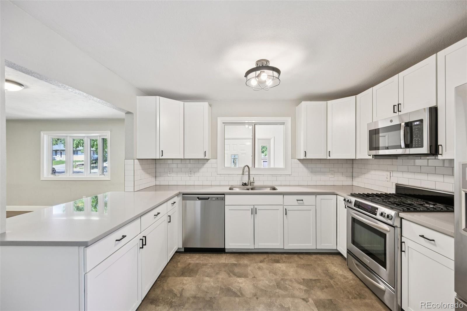 MLS Image #10 for 4560 s fox street,englewood, Colorado