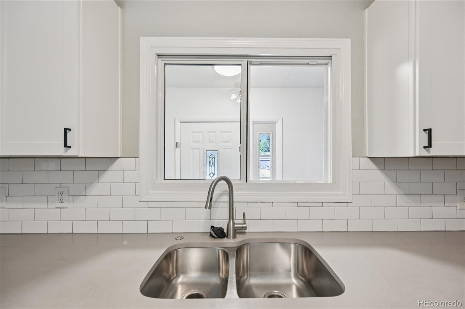 MLS Image #13 for 4560 s fox street,englewood, Colorado