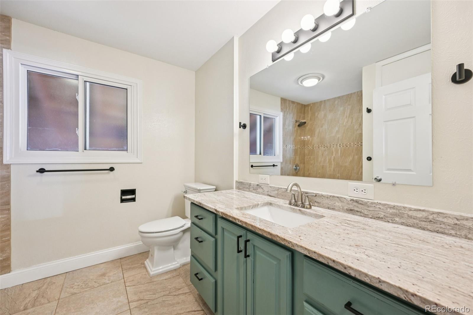 MLS Image #28 for 4560 s fox street,englewood, Colorado