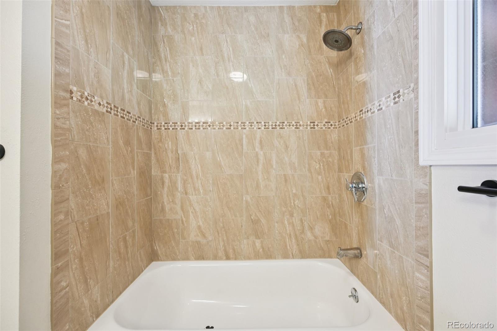 MLS Image #29 for 4560 s fox street,englewood, Colorado