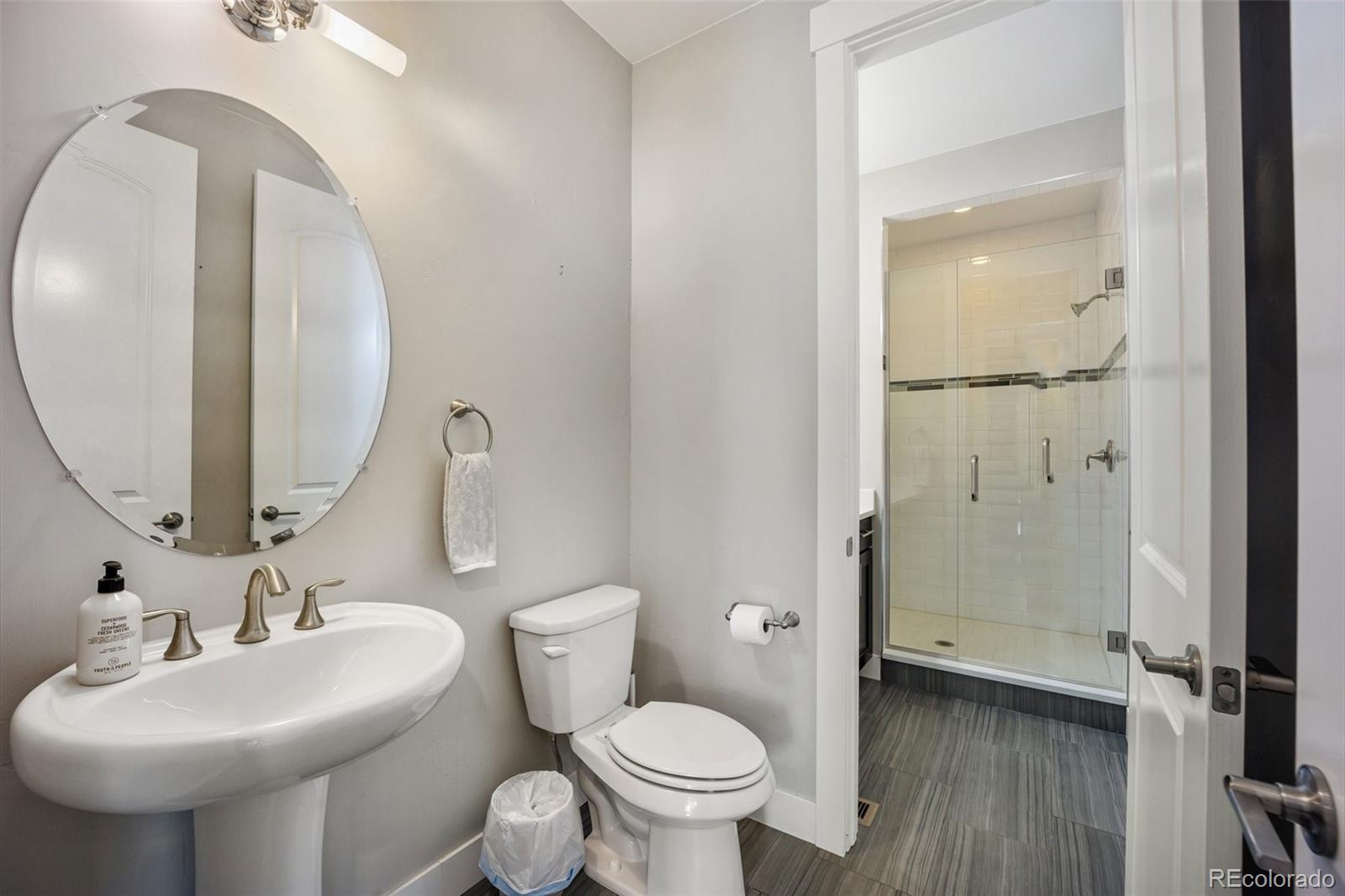 MLS Image #12 for 3690 w byron place,denver, Colorado