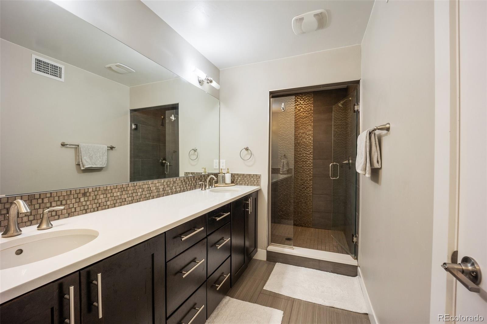 MLS Image #17 for 3690 w byron place,denver, Colorado