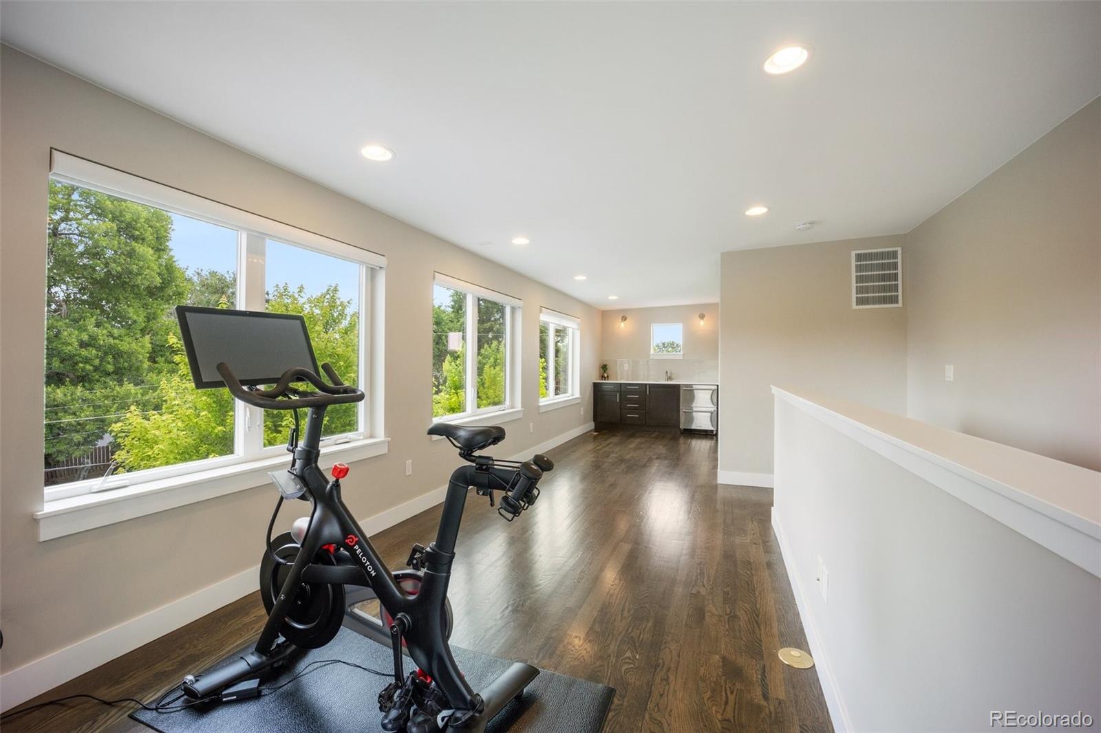 MLS Image #34 for 3690 w byron place,denver, Colorado