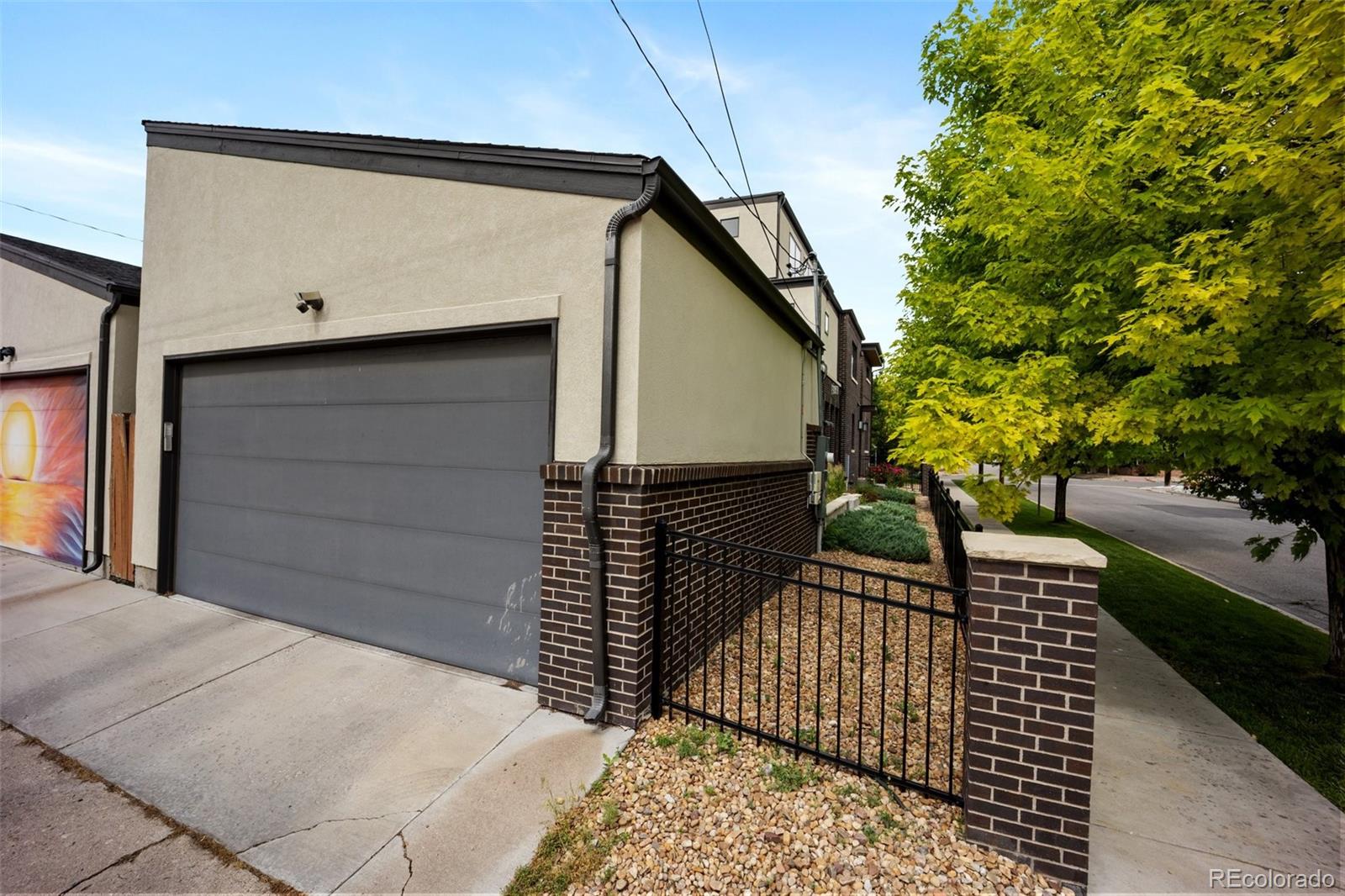 MLS Image #39 for 3690 w byron place,denver, Colorado