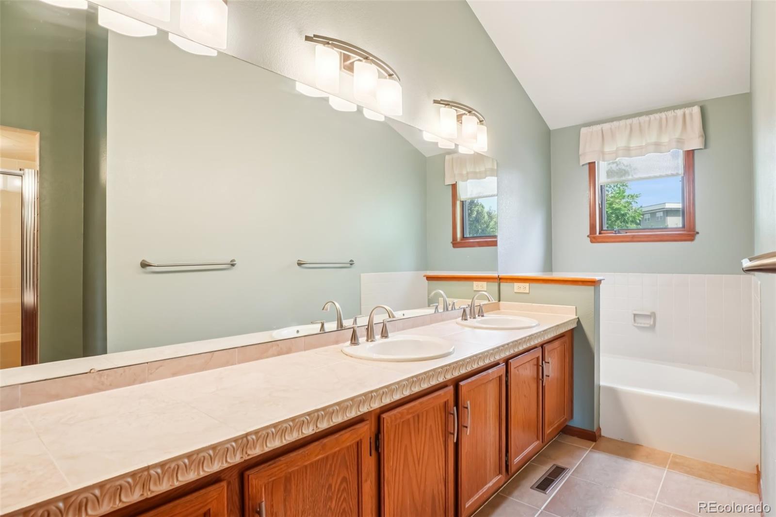 MLS Image #15 for 108  ward court,lakewood, Colorado