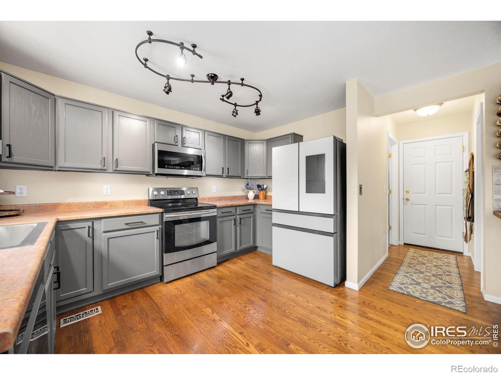 MLS Image #7 for 3454  leopard place,loveland, Colorado