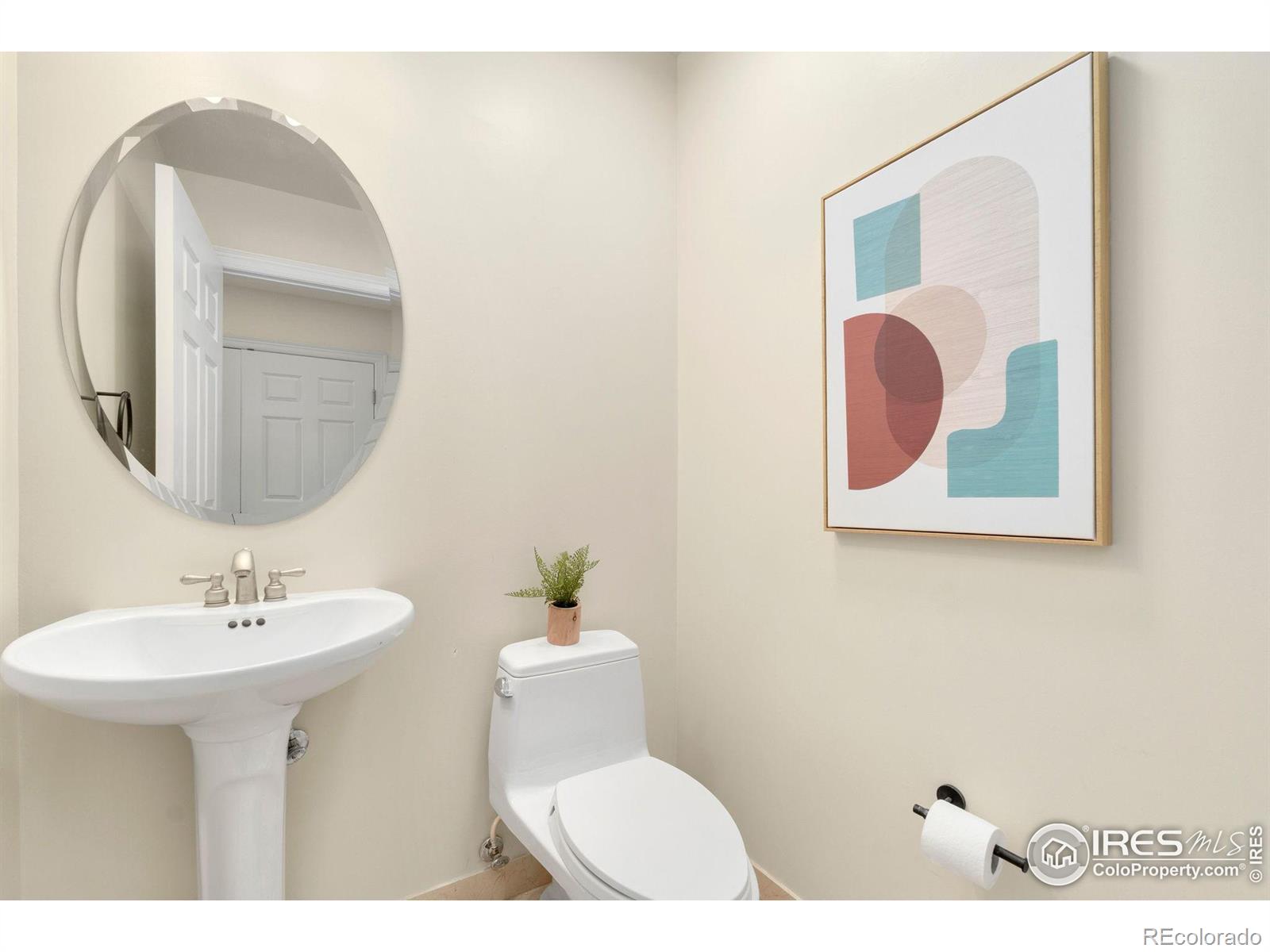 MLS Image #4 for 1827 n grant street,denver, Colorado