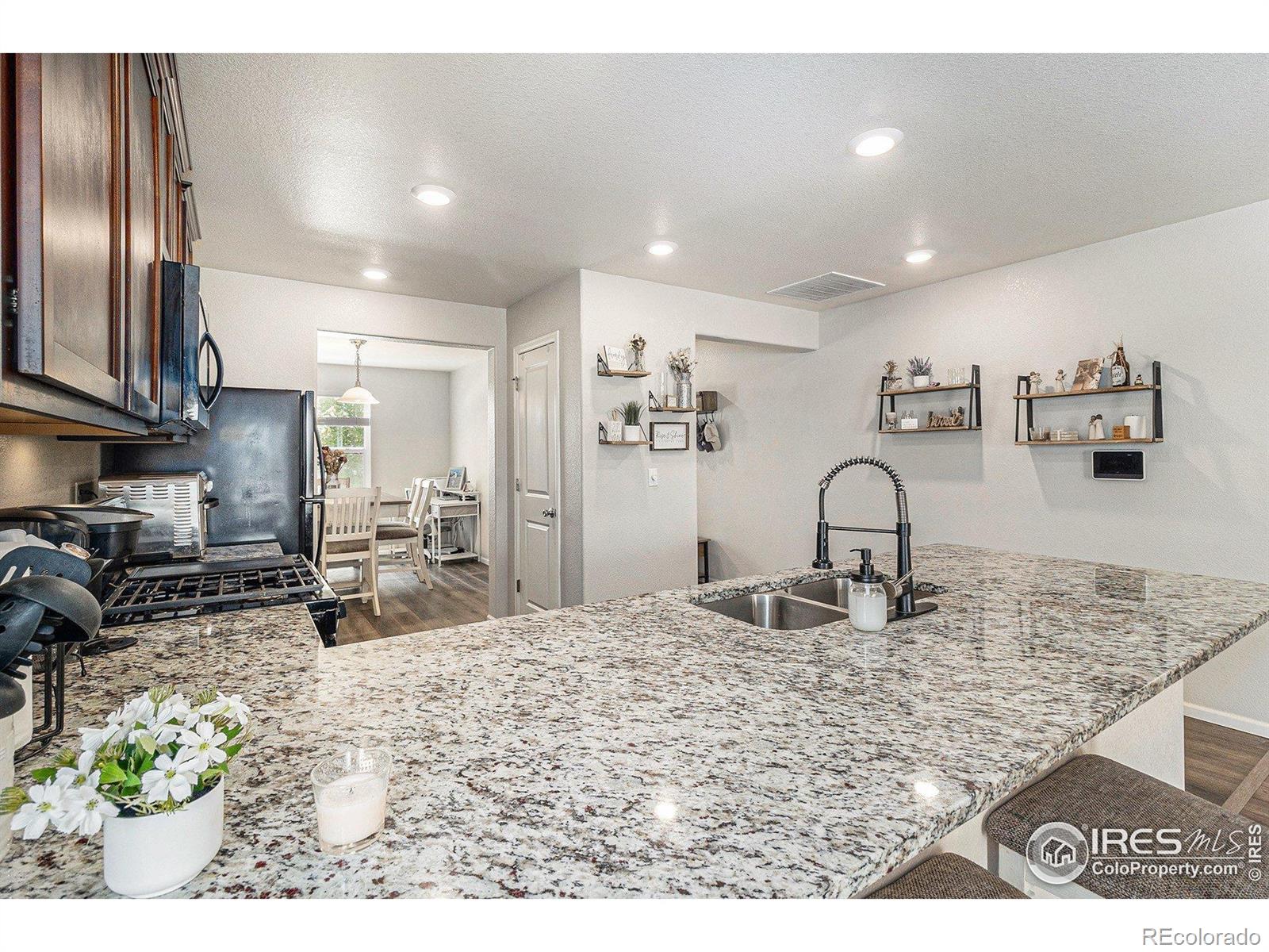 MLS Image #8 for 2065  wildwood street,lochbuie, Colorado