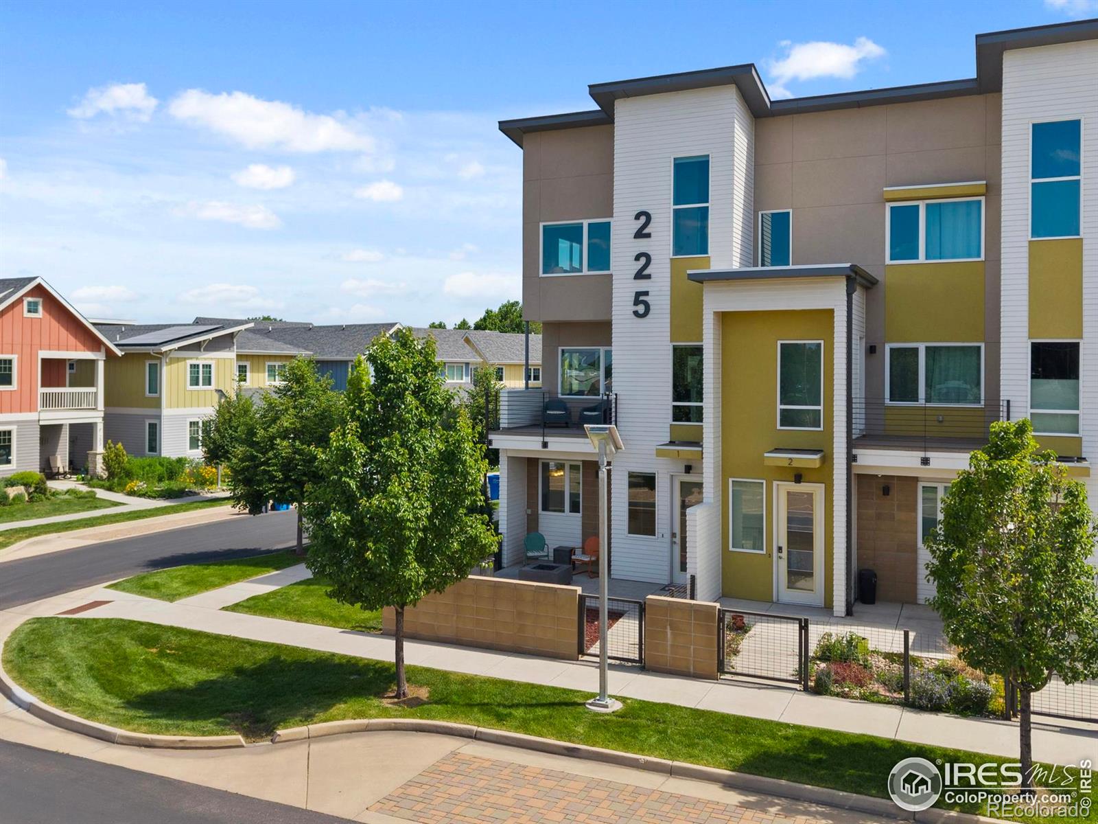 MLS Image #2 for 225  green leaf street,fort collins, Colorado