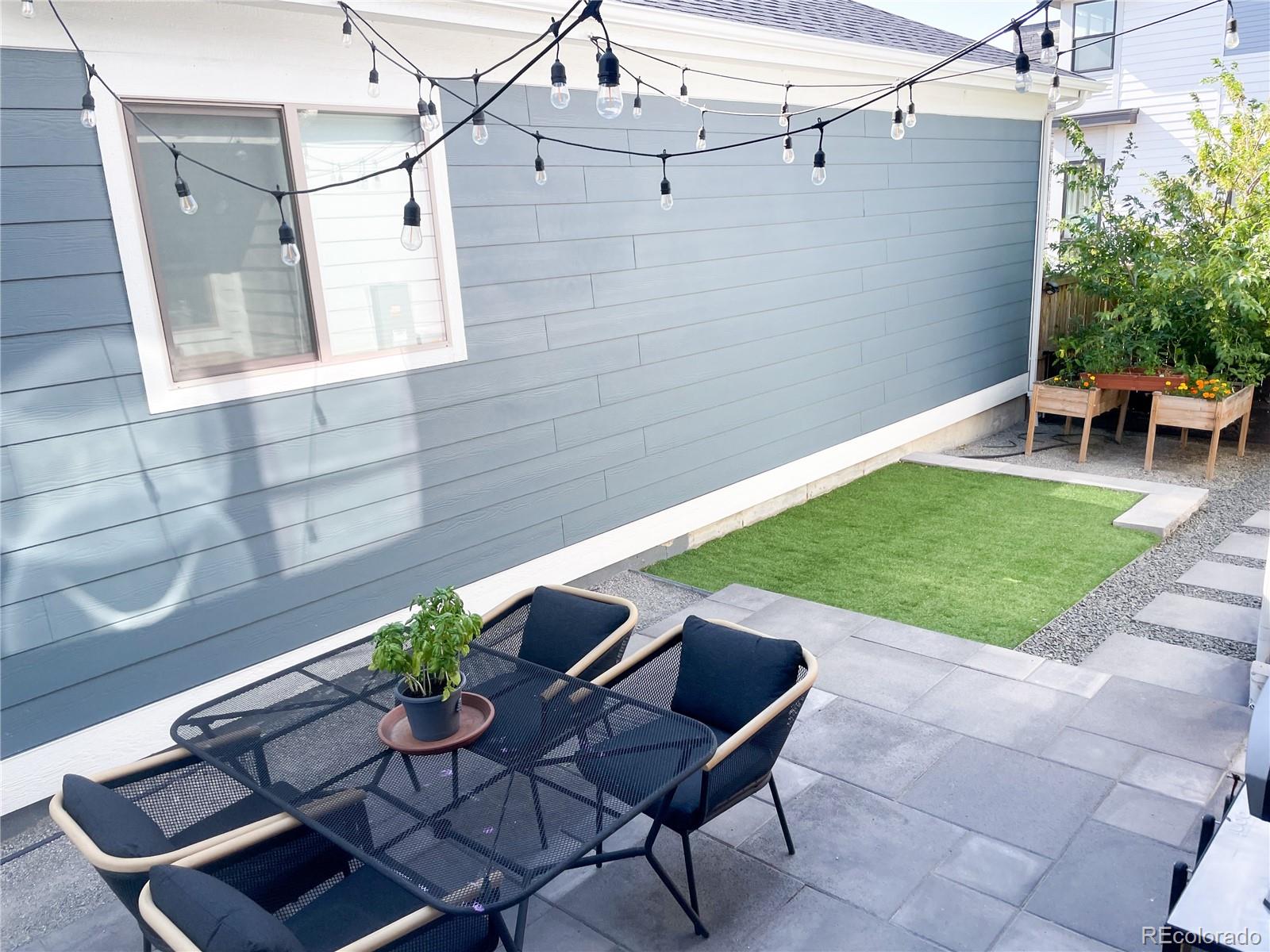 MLS Image #22 for 10033 e 60th avenue,denver, Colorado