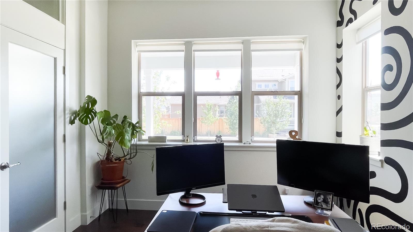 MLS Image #3 for 10033 e 60th avenue,denver, Colorado