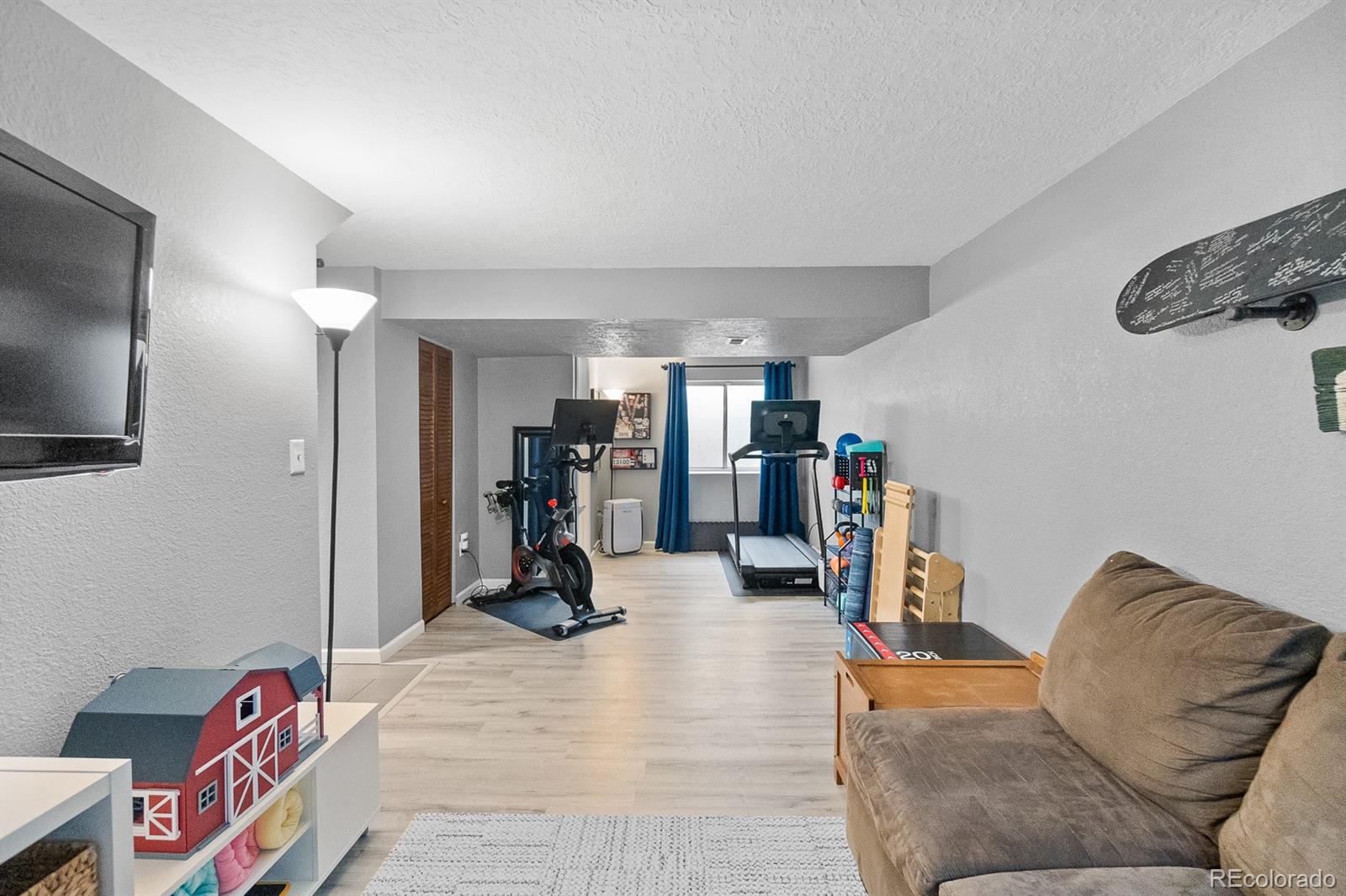 MLS Image #43 for 8544 s upham way,littleton, Colorado