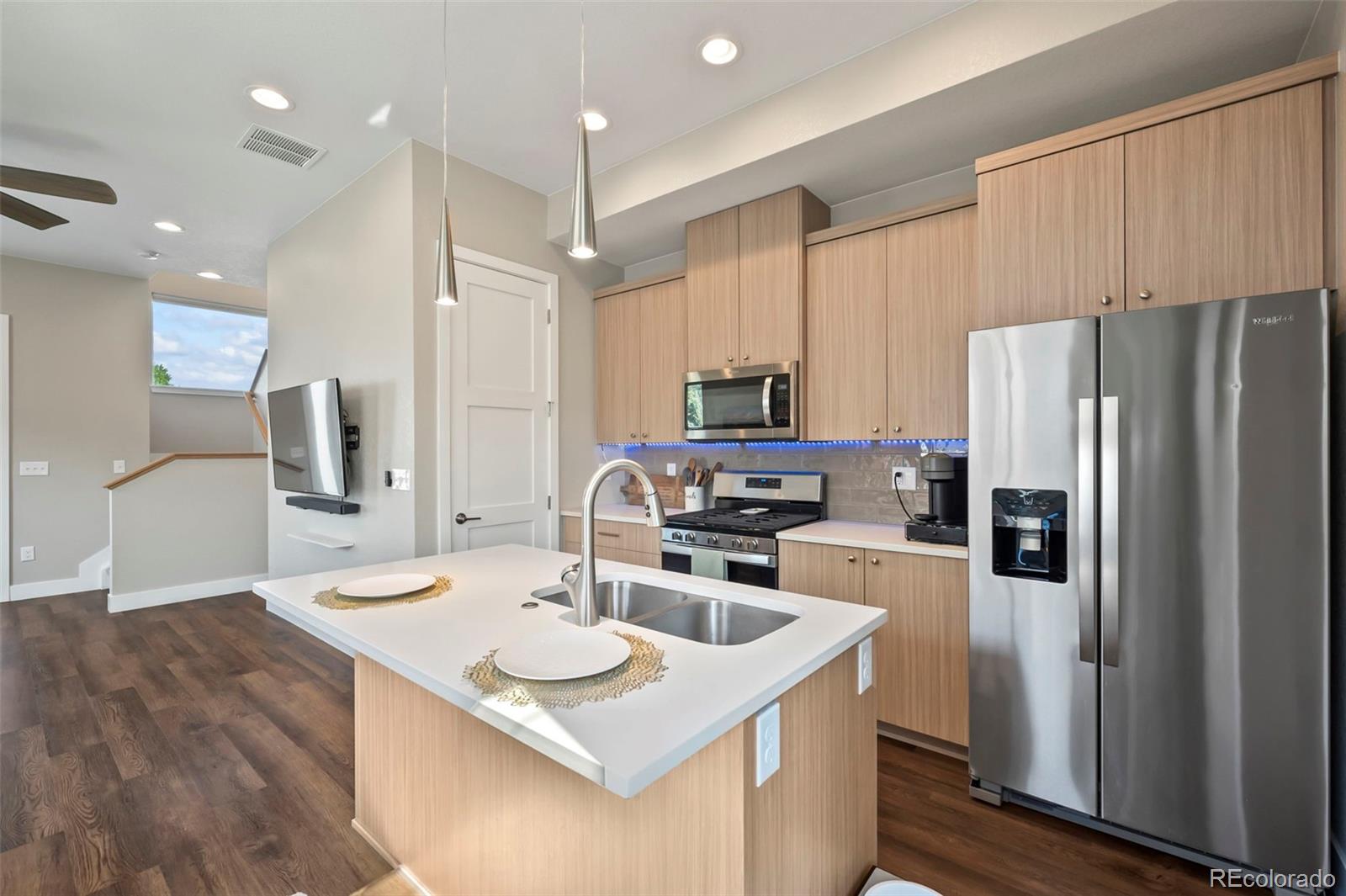 MLS Image #3 for 1530  terry street,longmont, Colorado