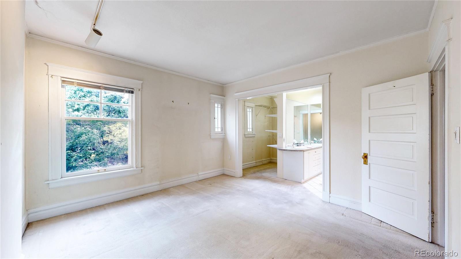 MLS Image #15 for 1266 n pearl street,denver, Colorado