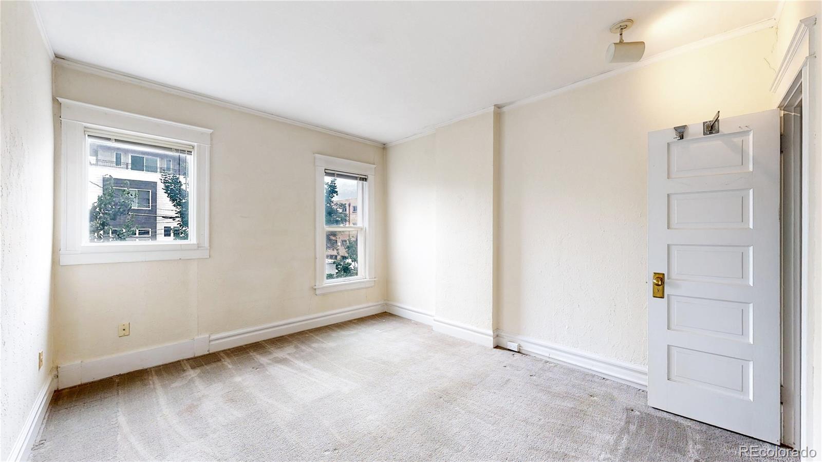 MLS Image #21 for 1266 n pearl street,denver, Colorado