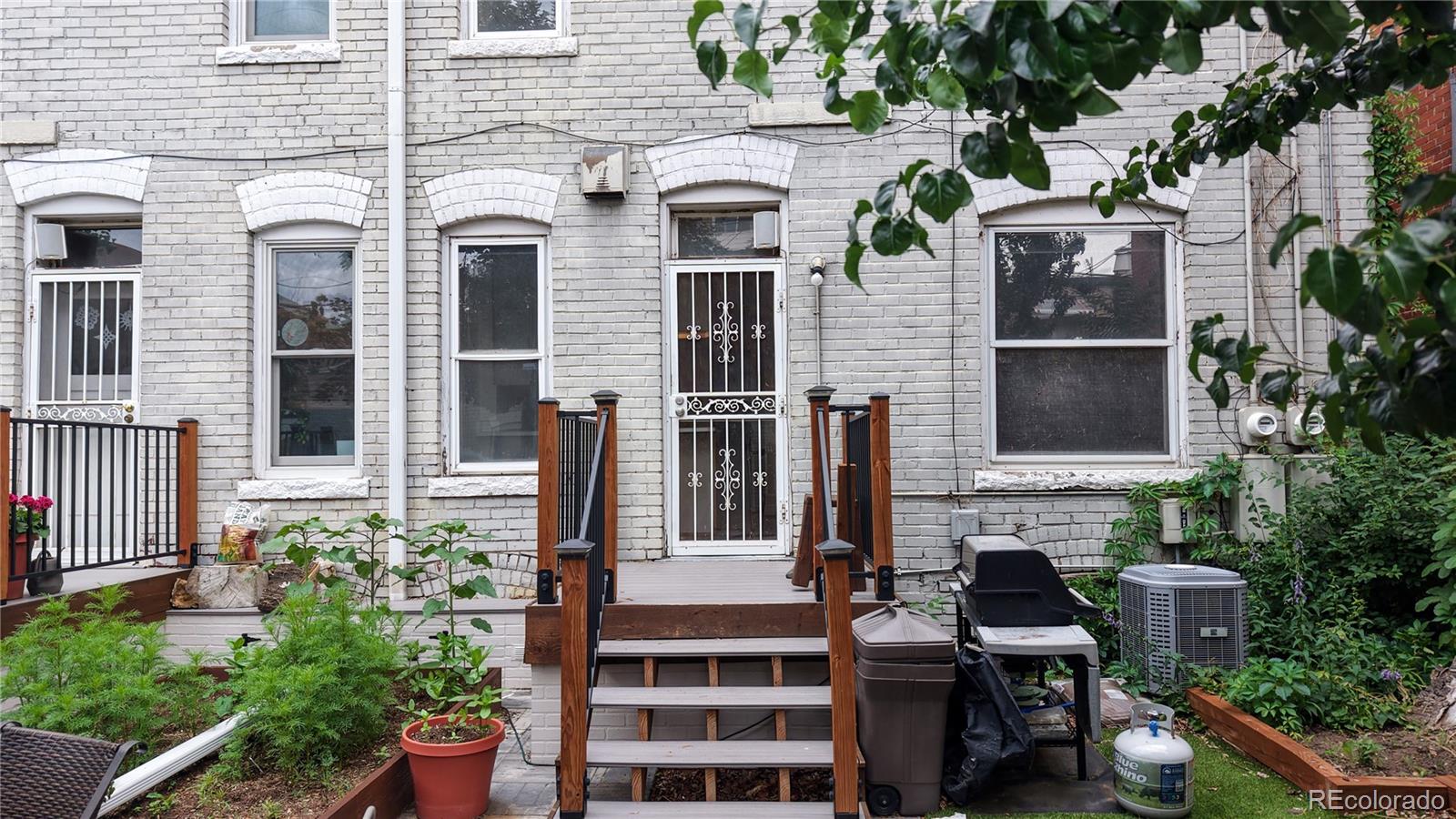 MLS Image #28 for 1266 n pearl street,denver, Colorado