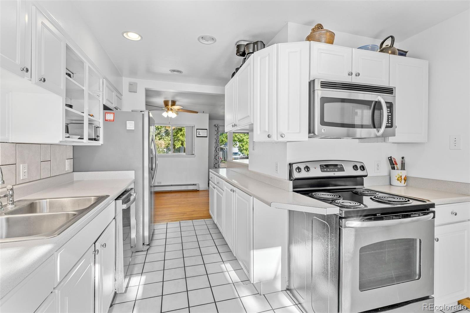 MLS Image #17 for 1732  lansing street,aurora, Colorado