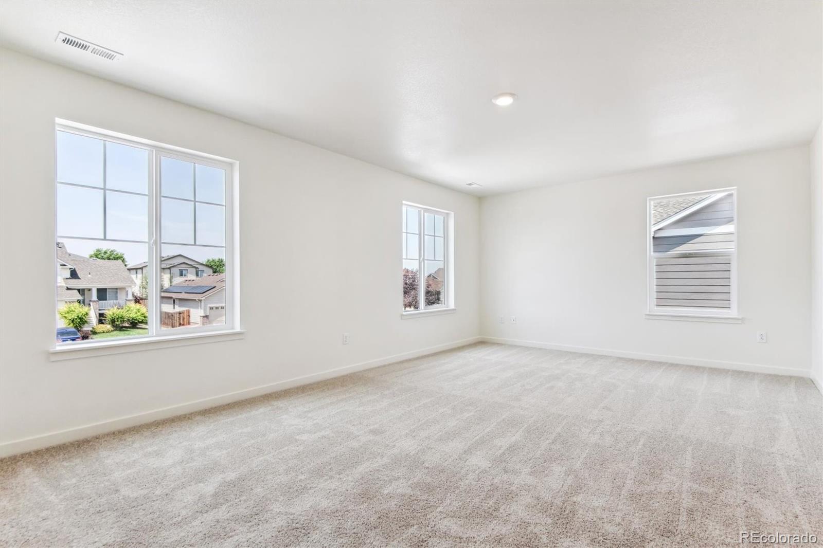 MLS Image #17 for 1038  scotts peak drive,berthoud, Colorado