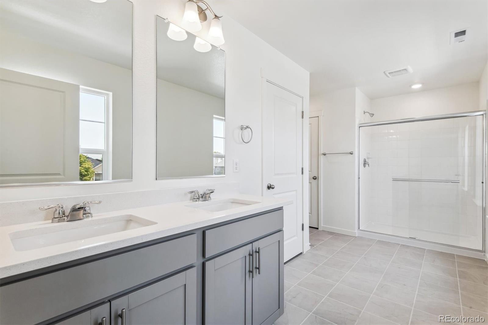 MLS Image #19 for 1038  scotts peak drive,berthoud, Colorado