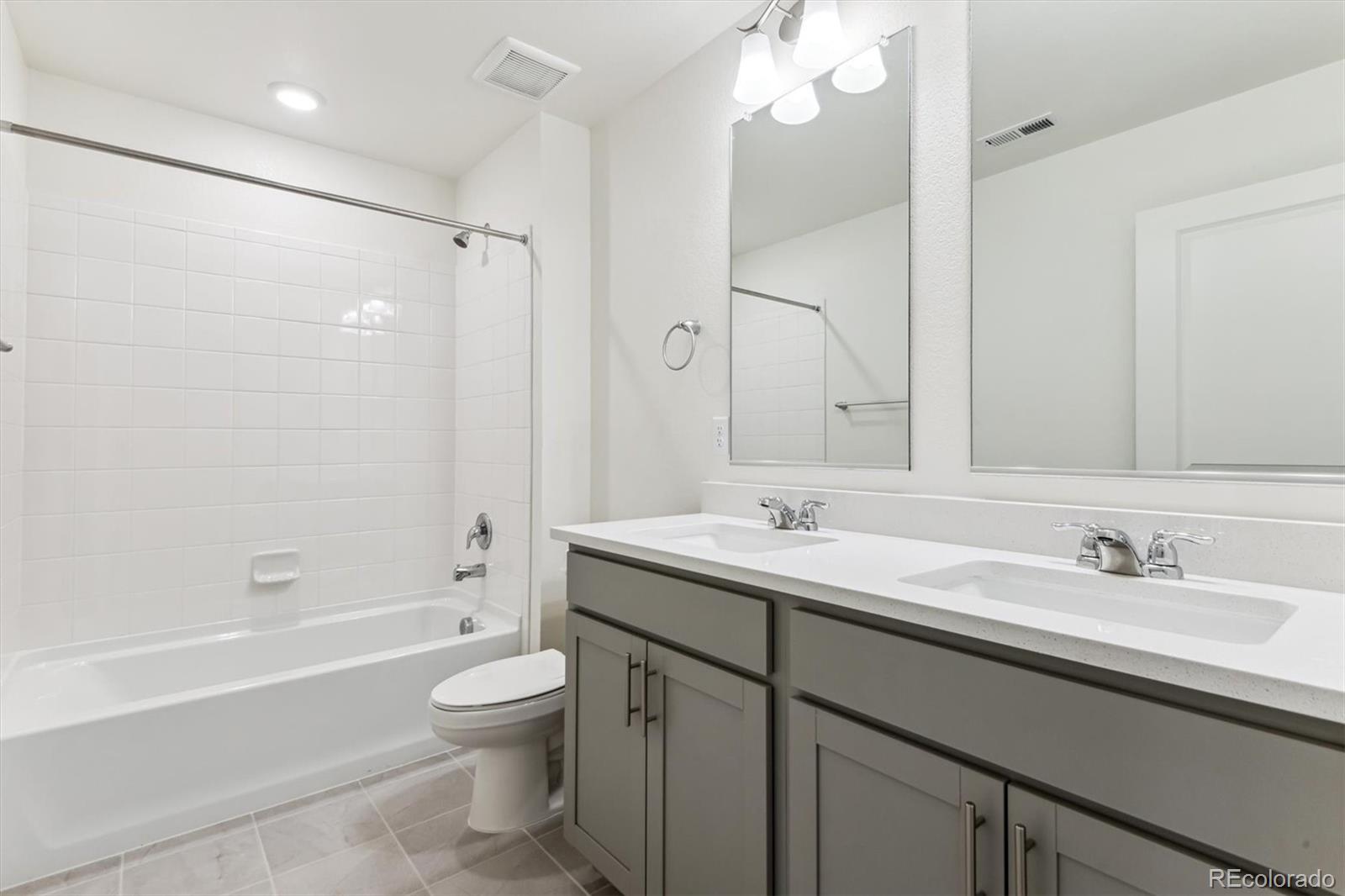 MLS Image #21 for 1038  scotts peak drive,berthoud, Colorado