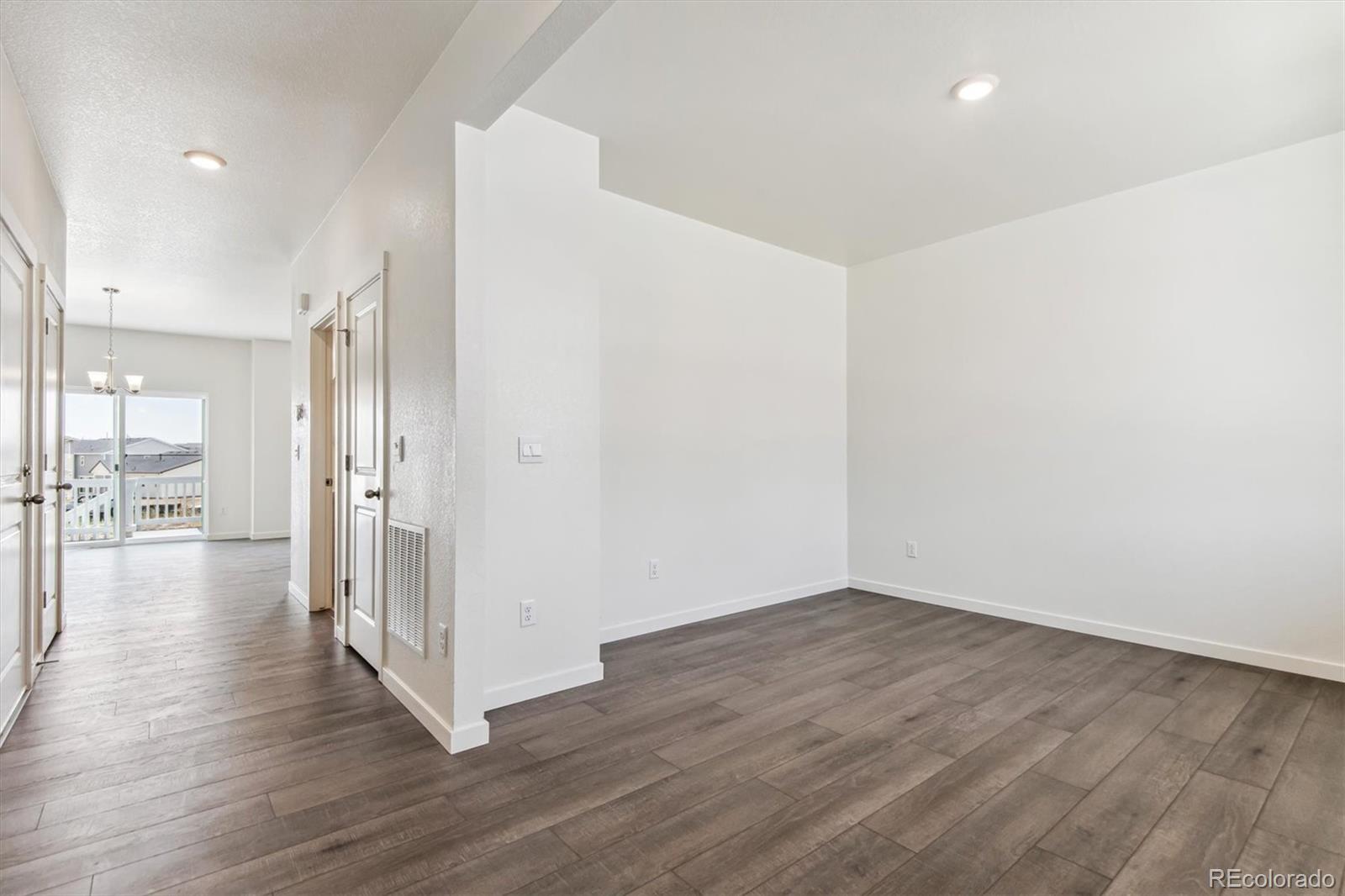 MLS Image #6 for 1038  scotts peak drive,berthoud, Colorado