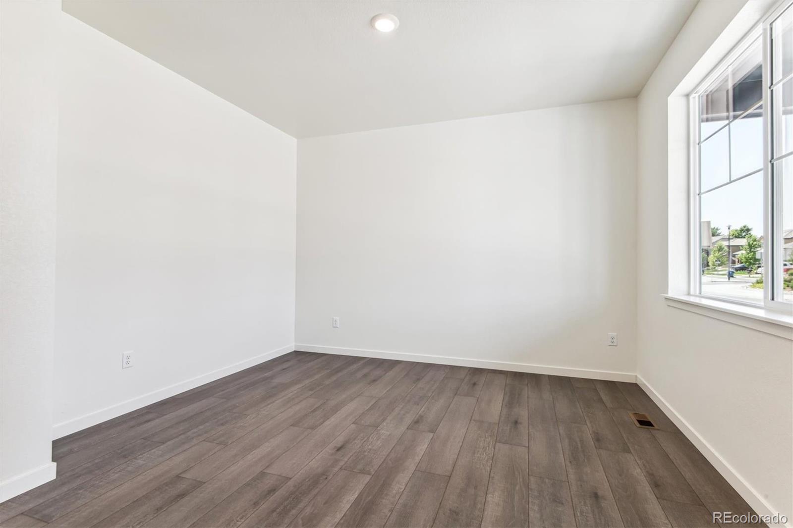MLS Image #7 for 1038  scotts peak drive,berthoud, Colorado