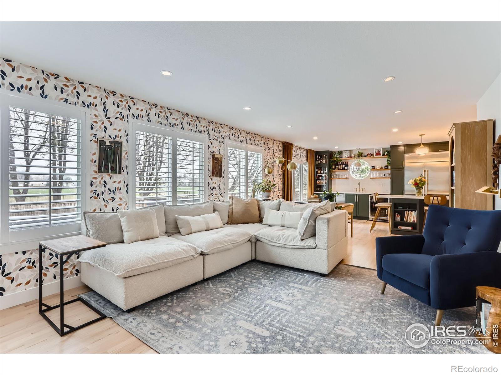 MLS Image #5 for 1405  clover creek drive,longmont, Colorado