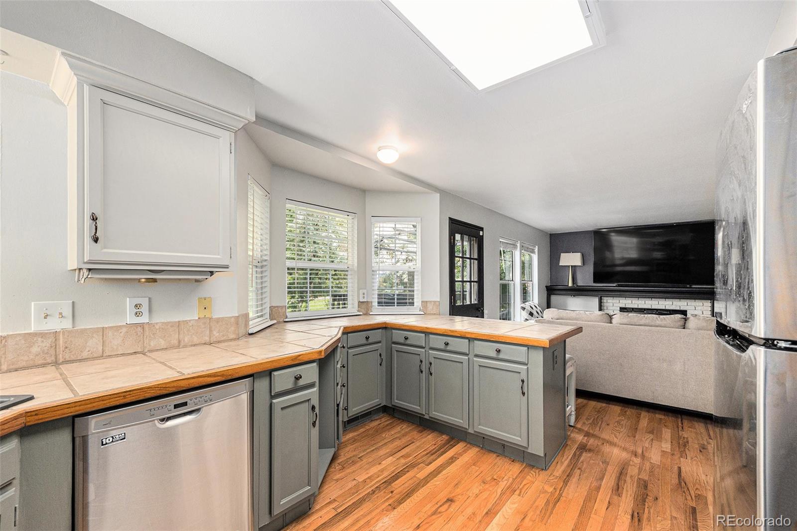 MLS Image #19 for 11022  trailrider pass,littleton, Colorado