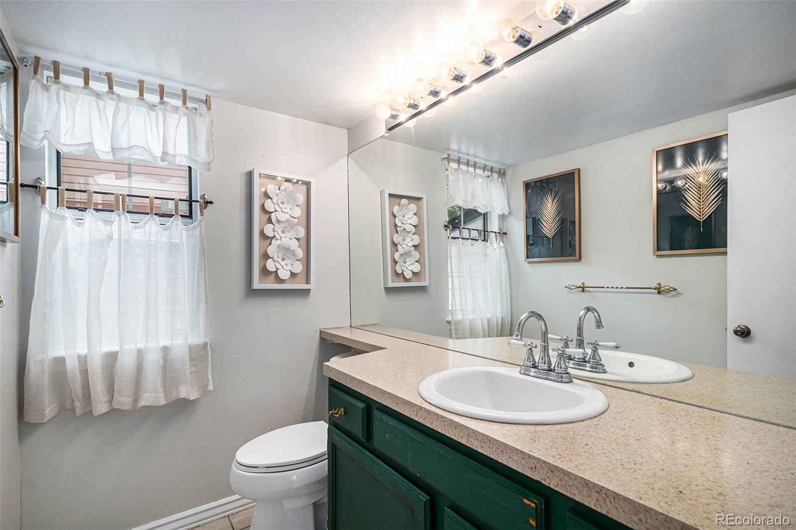 MLS Image #23 for 11022  trailrider pass,littleton, Colorado