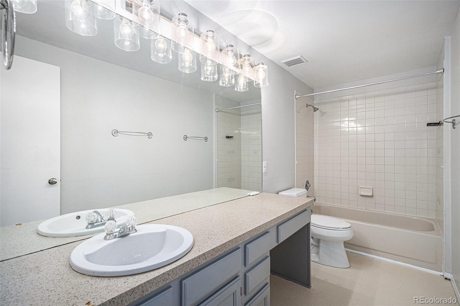 MLS Image #31 for 11022  trailrider pass,littleton, Colorado