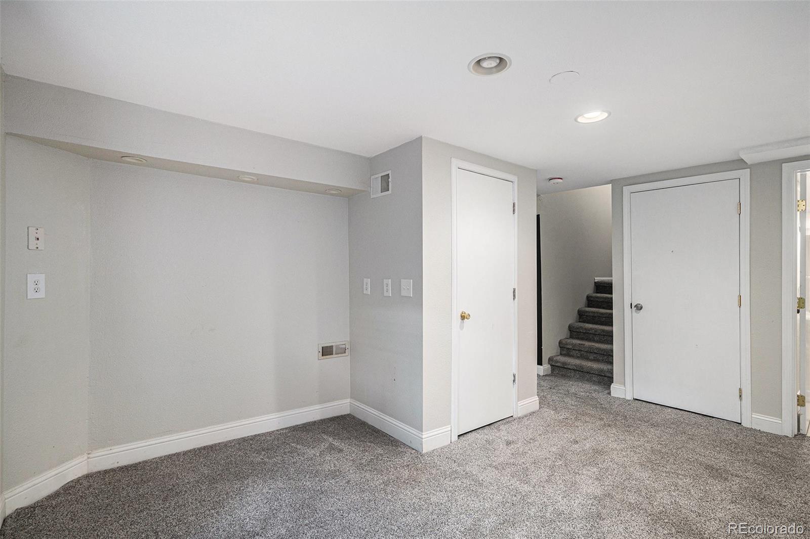 MLS Image #33 for 11022  trailrider pass,littleton, Colorado