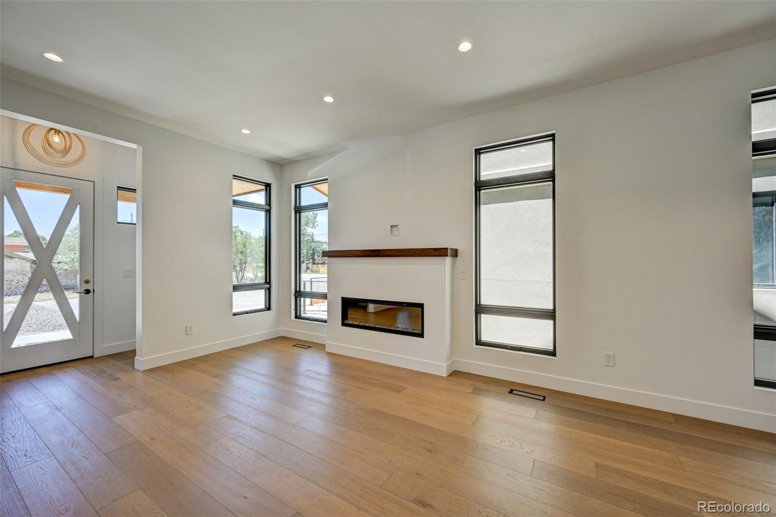 MLS Image #3 for 414 e arkansas street,buena vista, Colorado