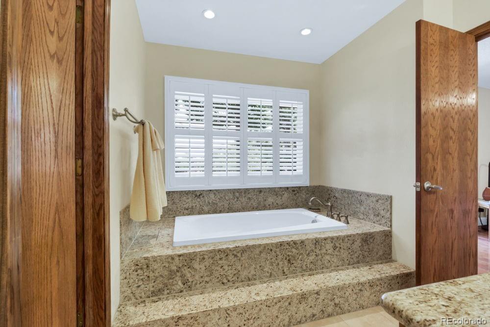 MLS Image #17 for 12193 e harvard drive,aurora, Colorado