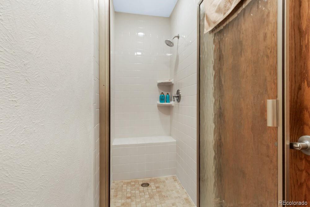 MLS Image #18 for 12193 e harvard drive,aurora, Colorado