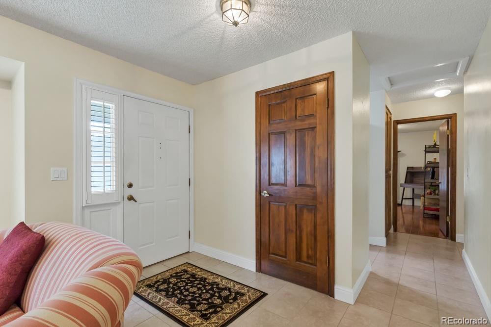 MLS Image #3 for 12193 e harvard drive,aurora, Colorado