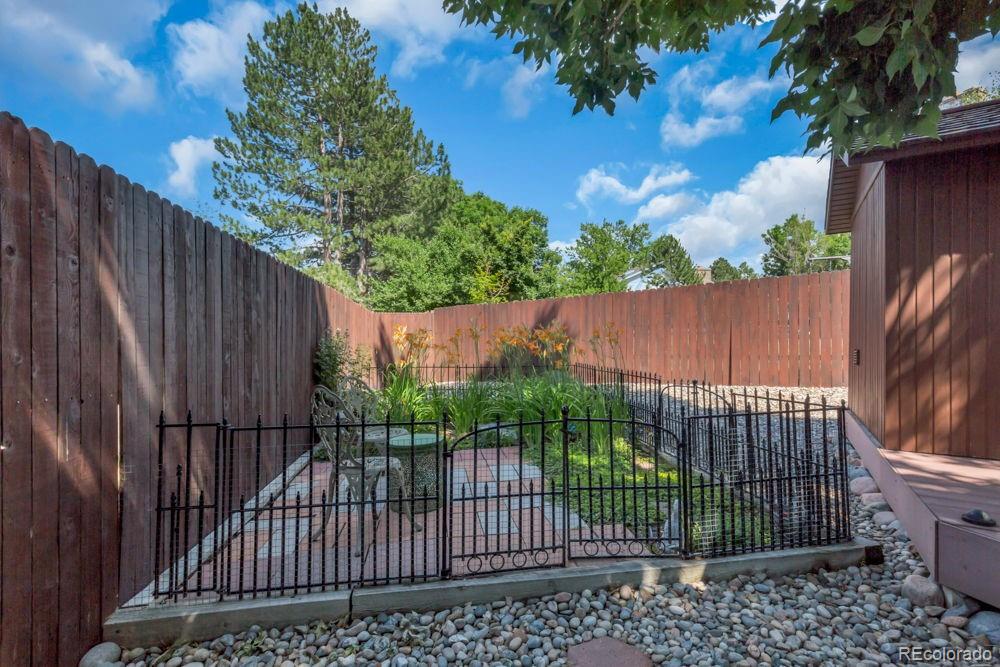 MLS Image #41 for 12193 e harvard drive,aurora, Colorado