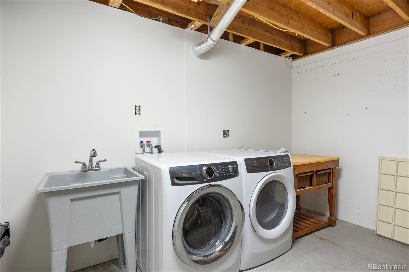MLS Image #27 for 2711 s fenton street,denver, Colorado