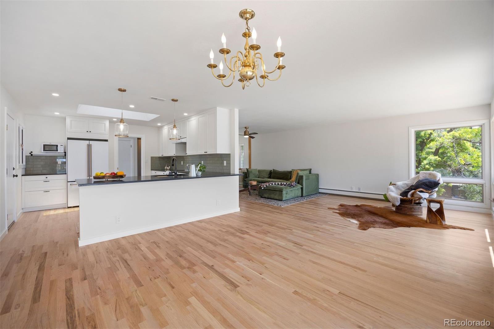 MLS Image #8 for 2711 s fenton street,denver, Colorado