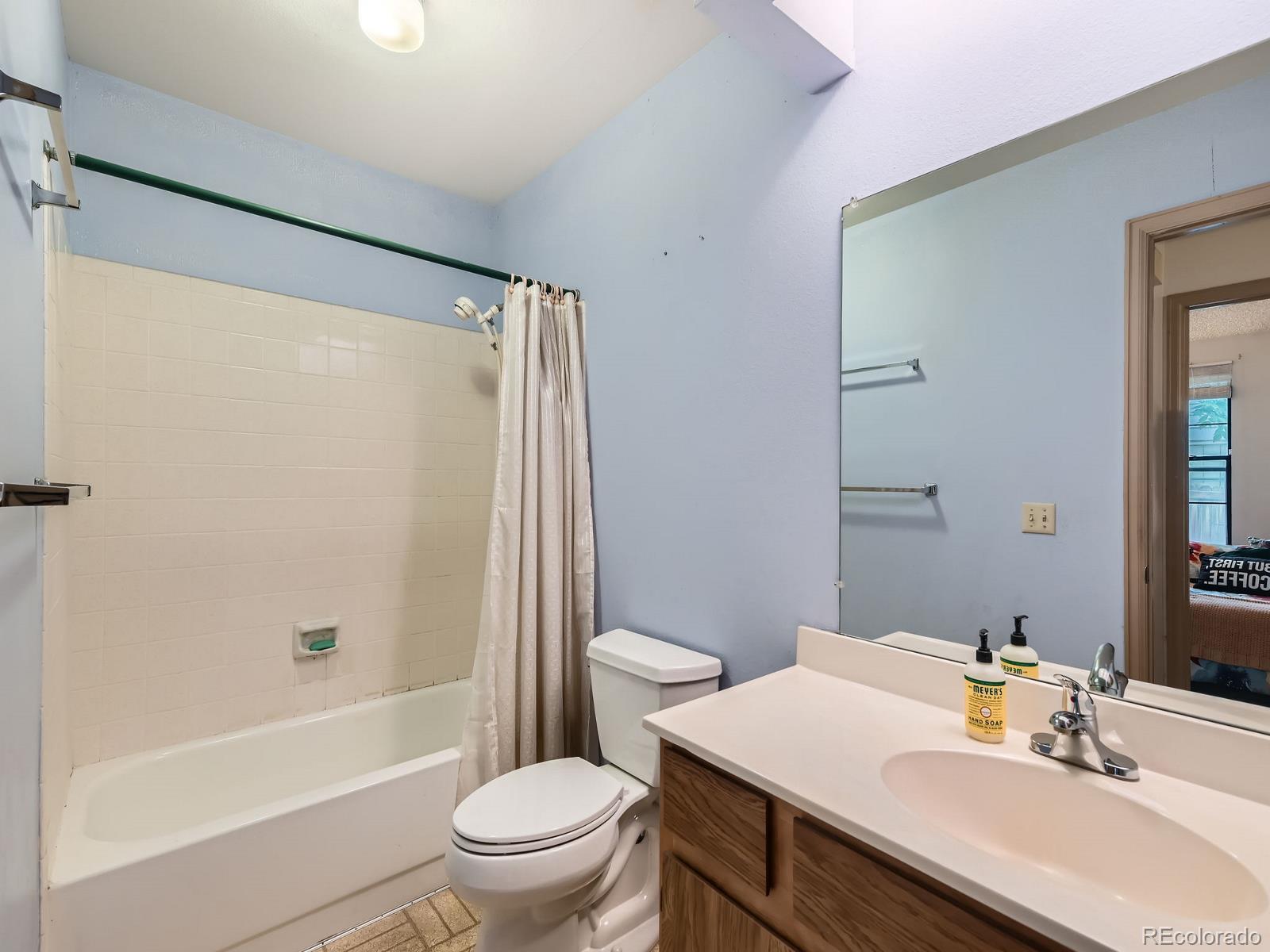 MLS Image #19 for 8236  washington street,denver, Colorado