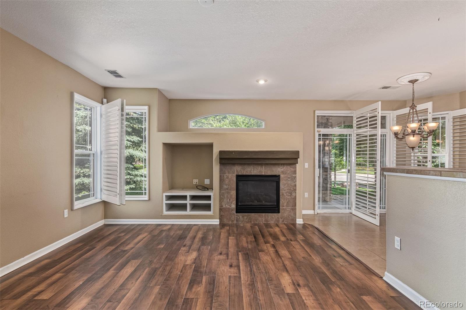 MLS Image #5 for 8427 s hoyt way 107,littleton, Colorado