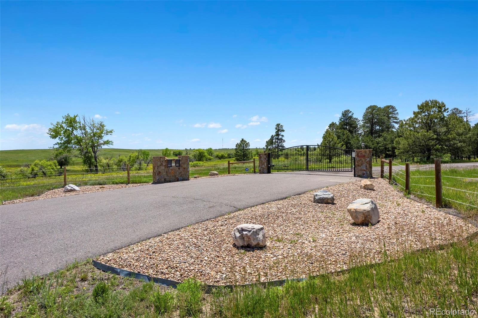MLS Image #3 for 2470  driftwood ,elizabeth, Colorado