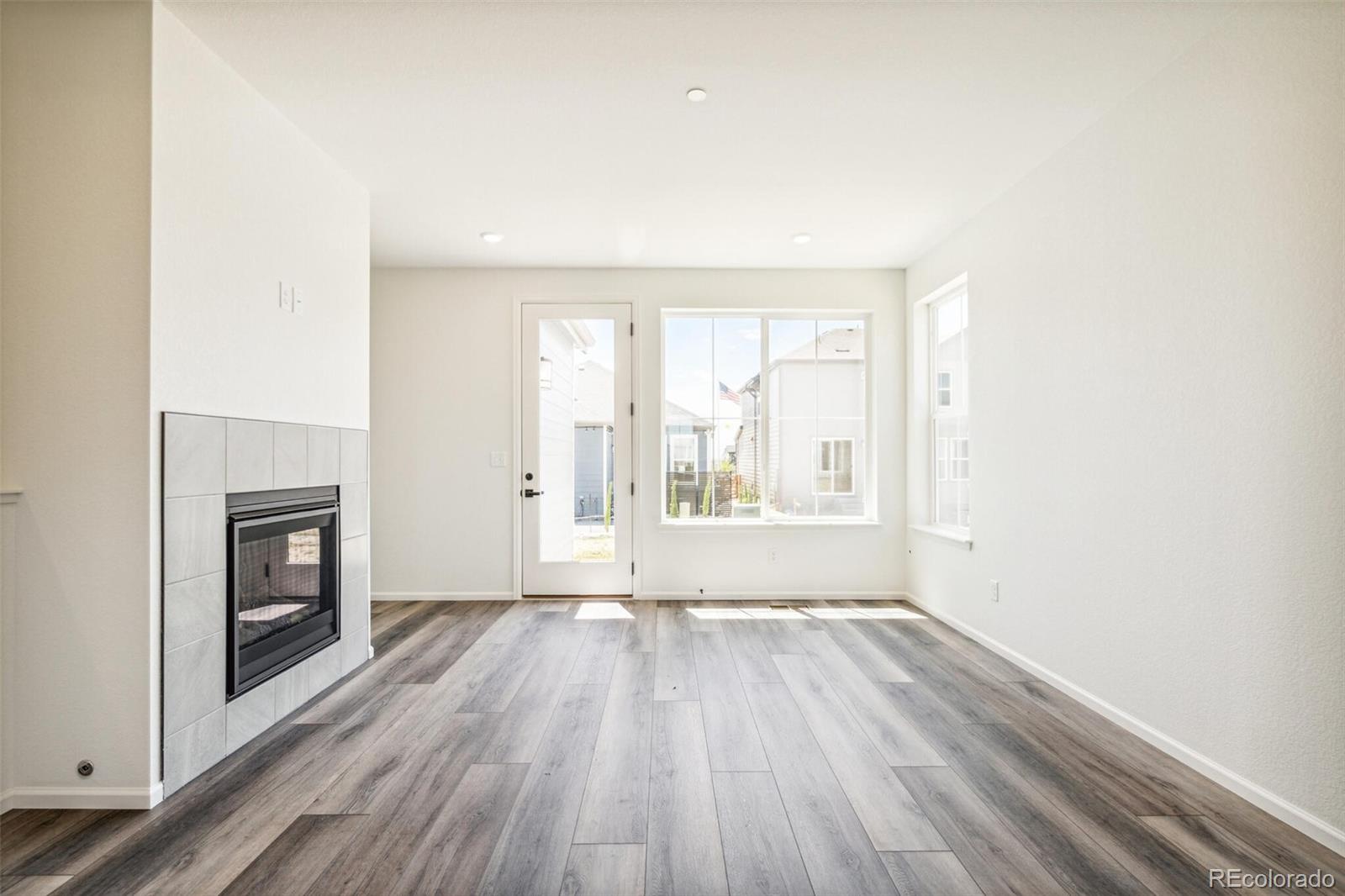MLS Image #9 for 9265  cathay court,commerce city, Colorado