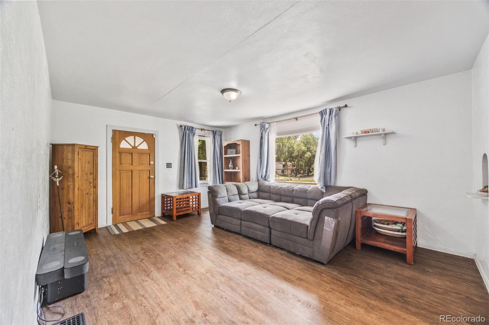 MLS Image #3 for 802  alexander road,colorado springs, Colorado