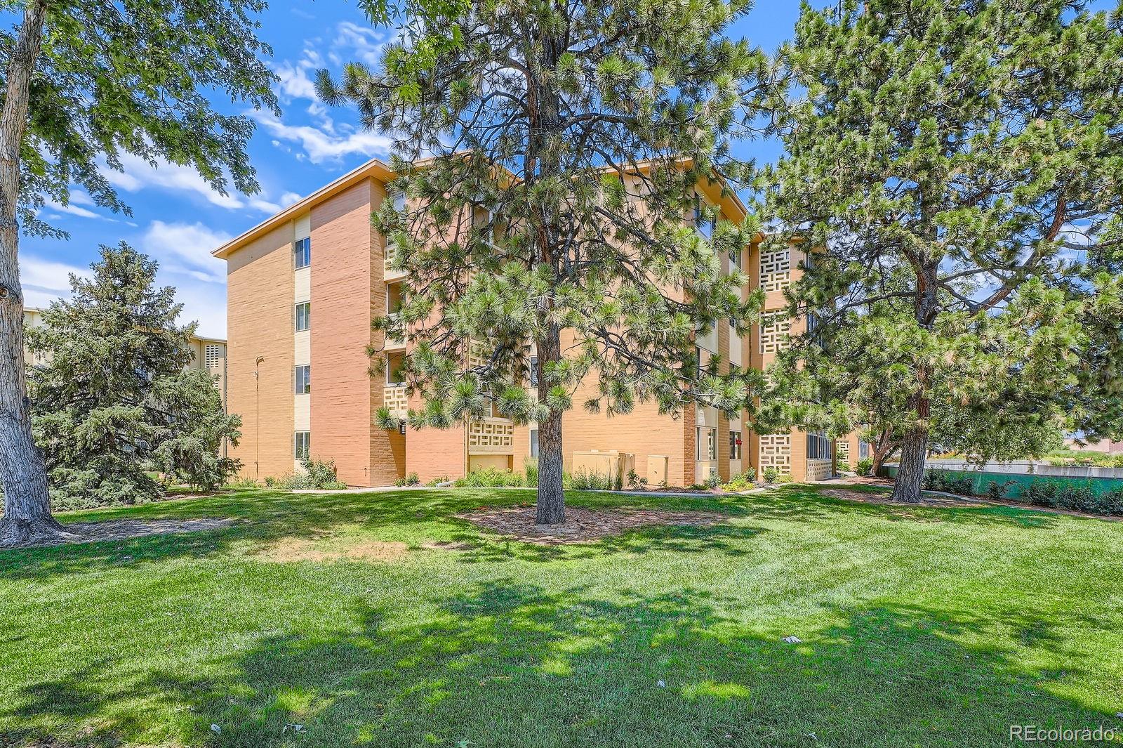 MLS Image #13 for 9655 e center avenue,denver, Colorado