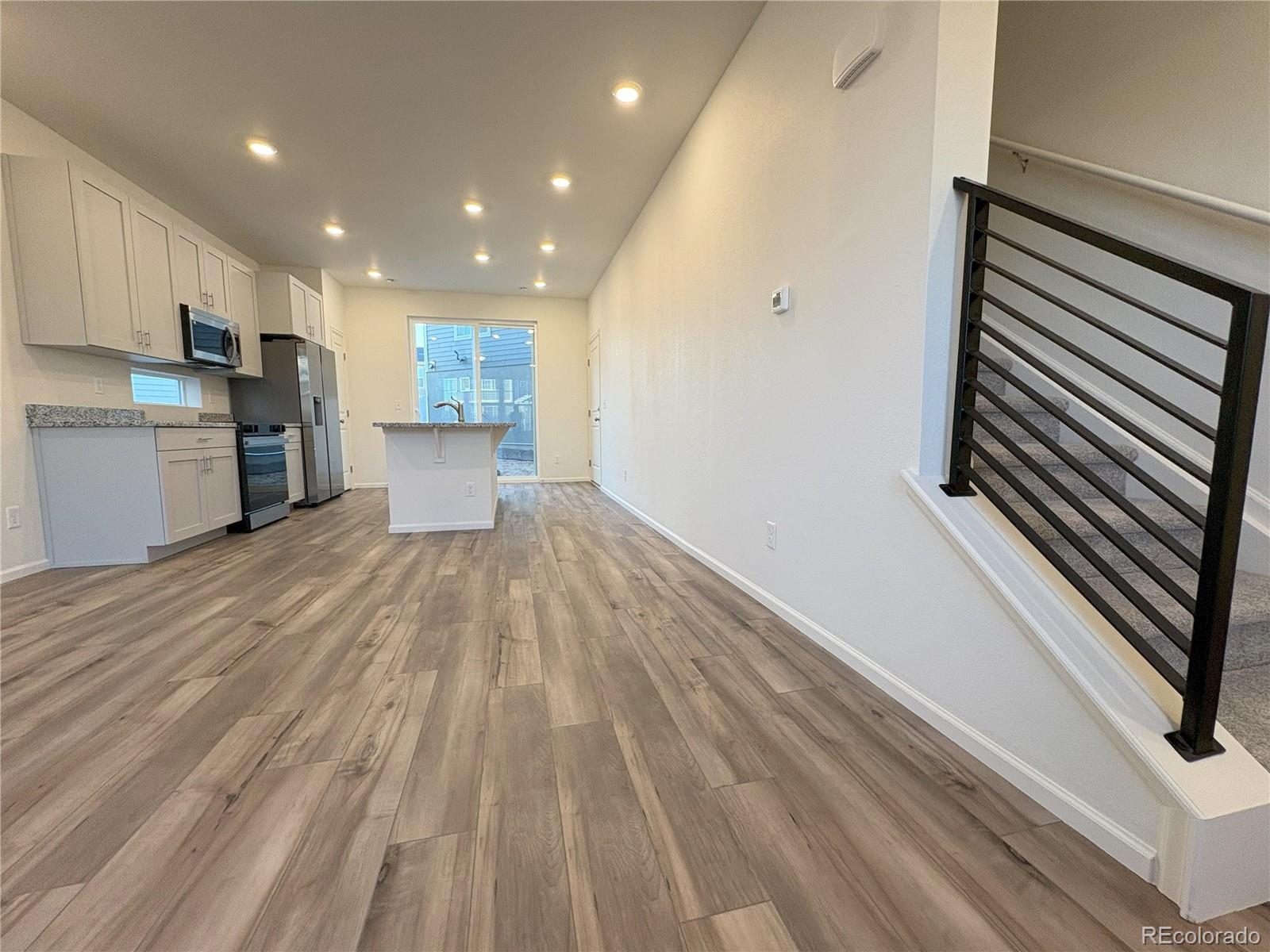 MLS Image #18 for 22023 e 38th place,aurora, Colorado