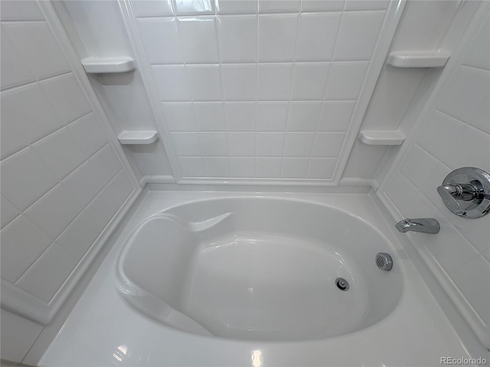 MLS Image #6 for 22023 e 38th place,aurora, Colorado