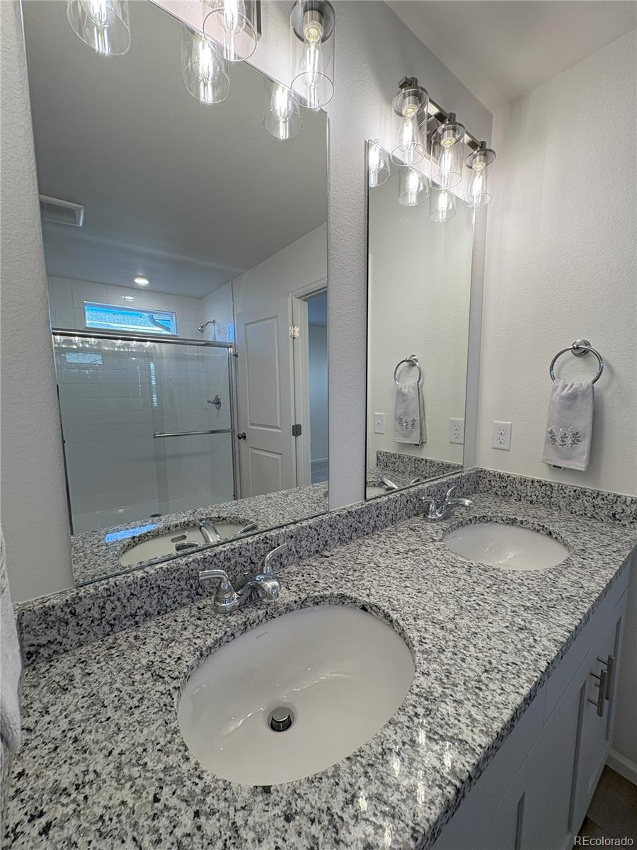 MLS Image #7 for 22023 e 38th place,aurora, Colorado