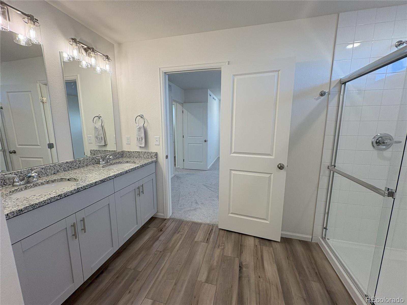 MLS Image #9 for 22023 e 38th place,aurora, Colorado
